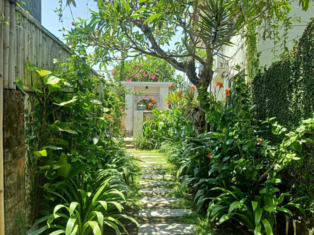 Ngetis Home Stay Sanur Εξωτερικό φωτογραφία